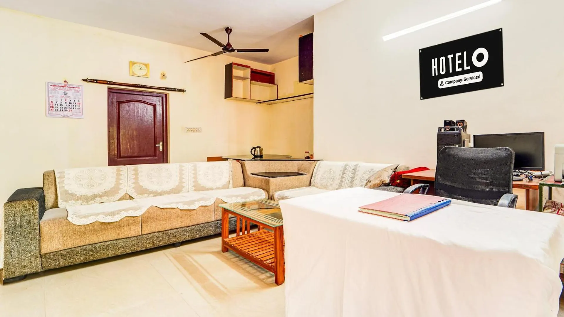 Super Hotel O Nettoor Near Lakeshore Hospital Kochi